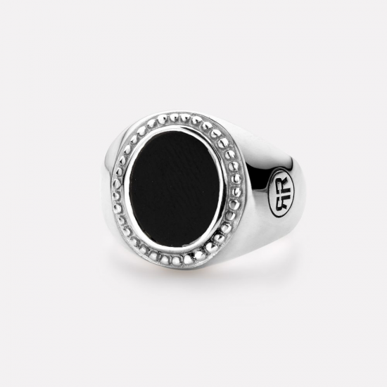 R&R Woman Oval Onyx Ring - mt 54