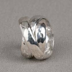 Jeh Ring Zilver Glans Gedraaid Hamerslag - maat 60
